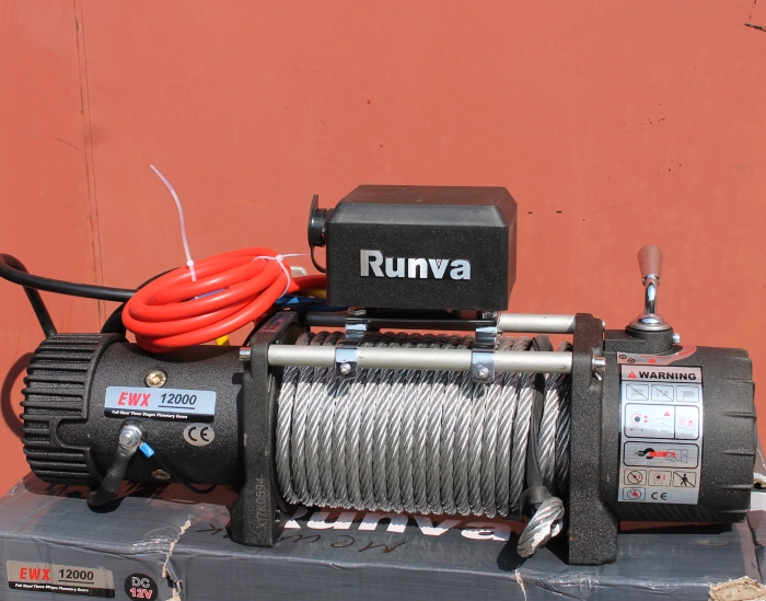 Автомобильная электрическая лебедка Runva EWX12000S со стальным тросом 12000 lbs / 5443 кг 12В